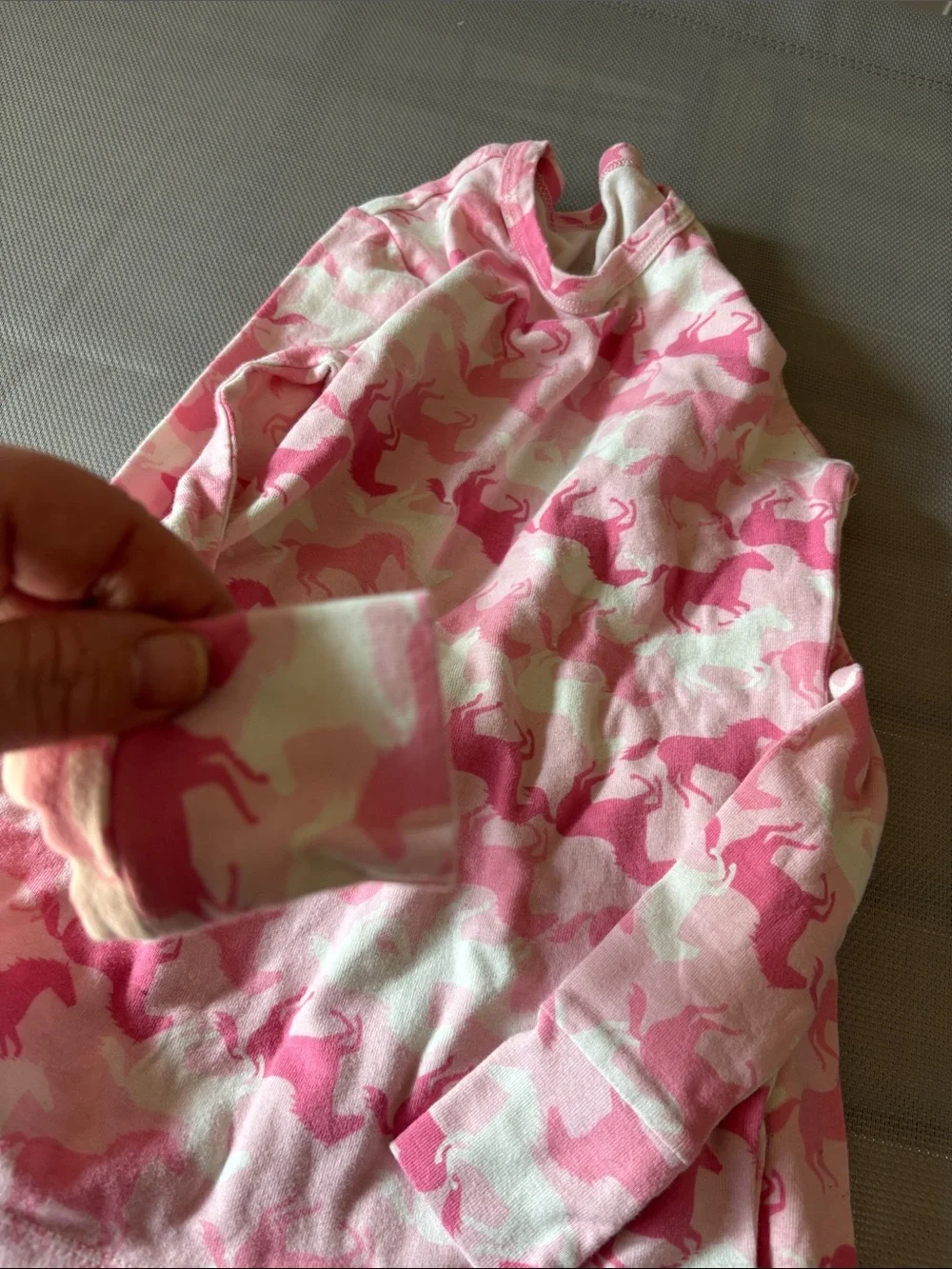 Gap girls sz 10 Pink horse Print Pajama Set EUC